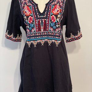 Johnny Was embroidered top